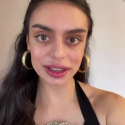 Look at me don’t look away cum for me
