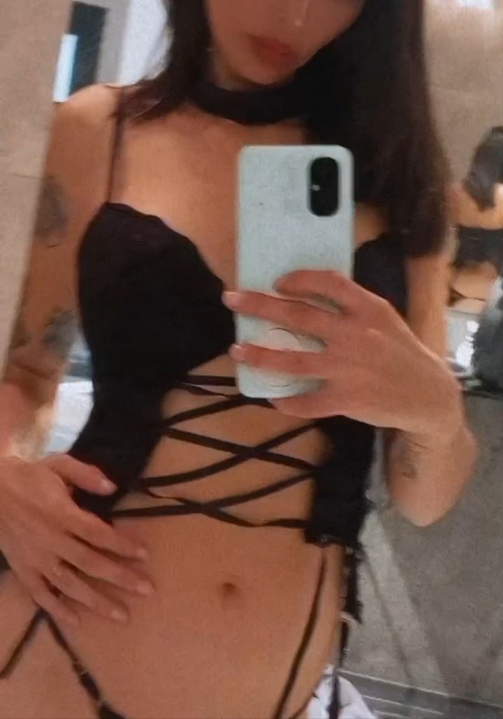 Flaca Argentina Hot #4DcAtymV