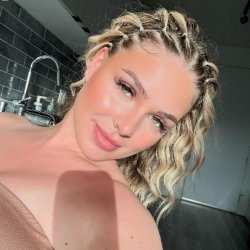 24 year old Blonde Lexis escort in San Diego
