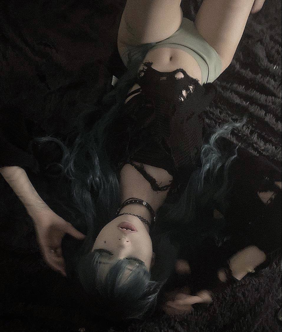 emo tatted slut #4MrkbvD1