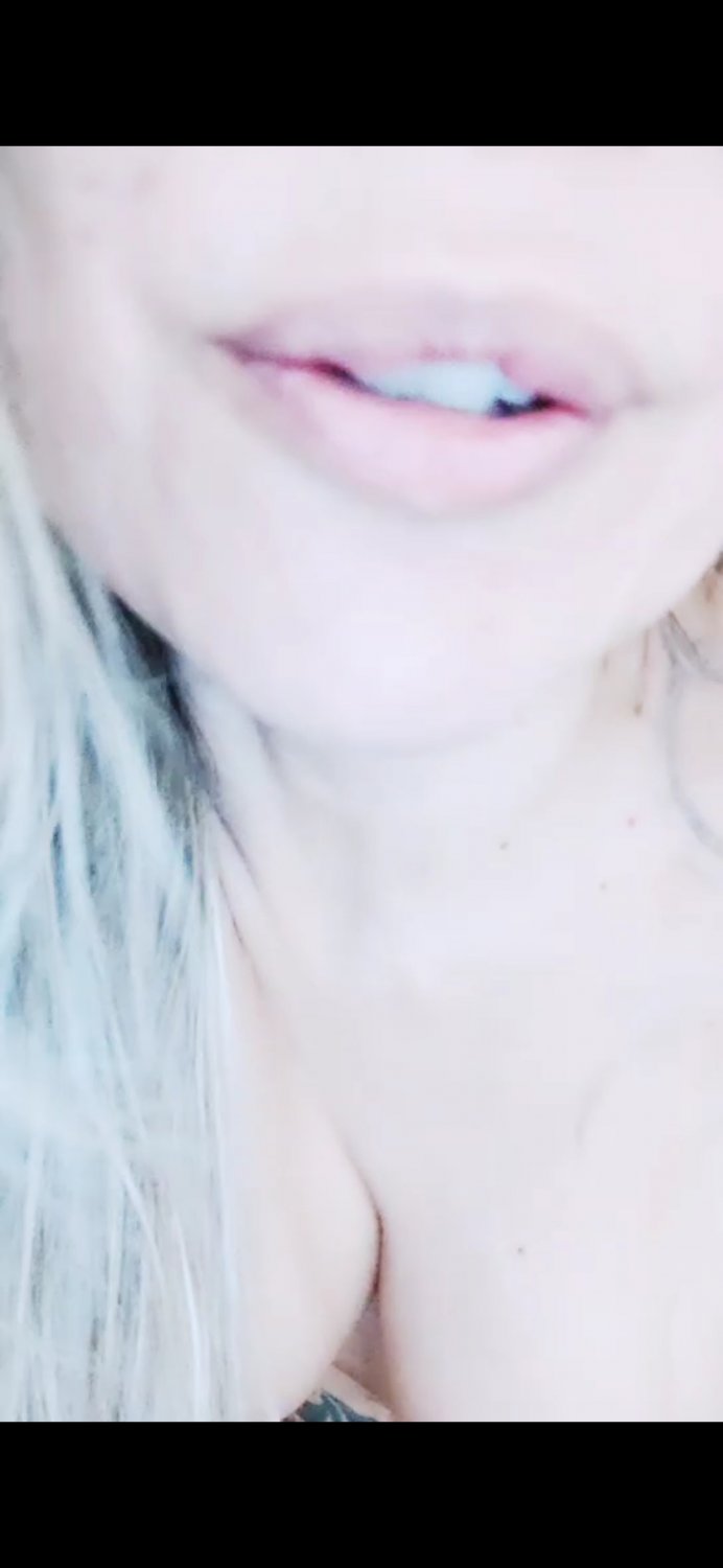 Loirinha Kiki beautiful #4nV04U3H