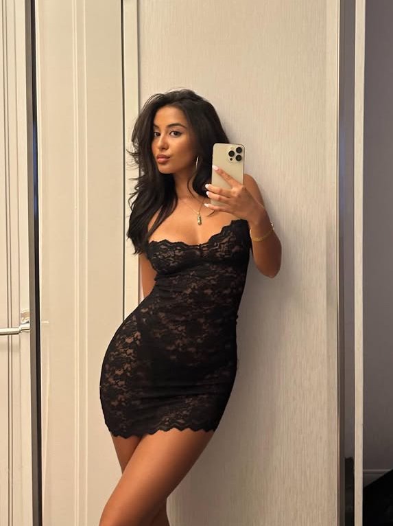 Amaya sexy Ohio girl loves to show off her amazing body #4UpVCpZQ