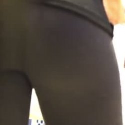 Candid Ass 2014-06-11