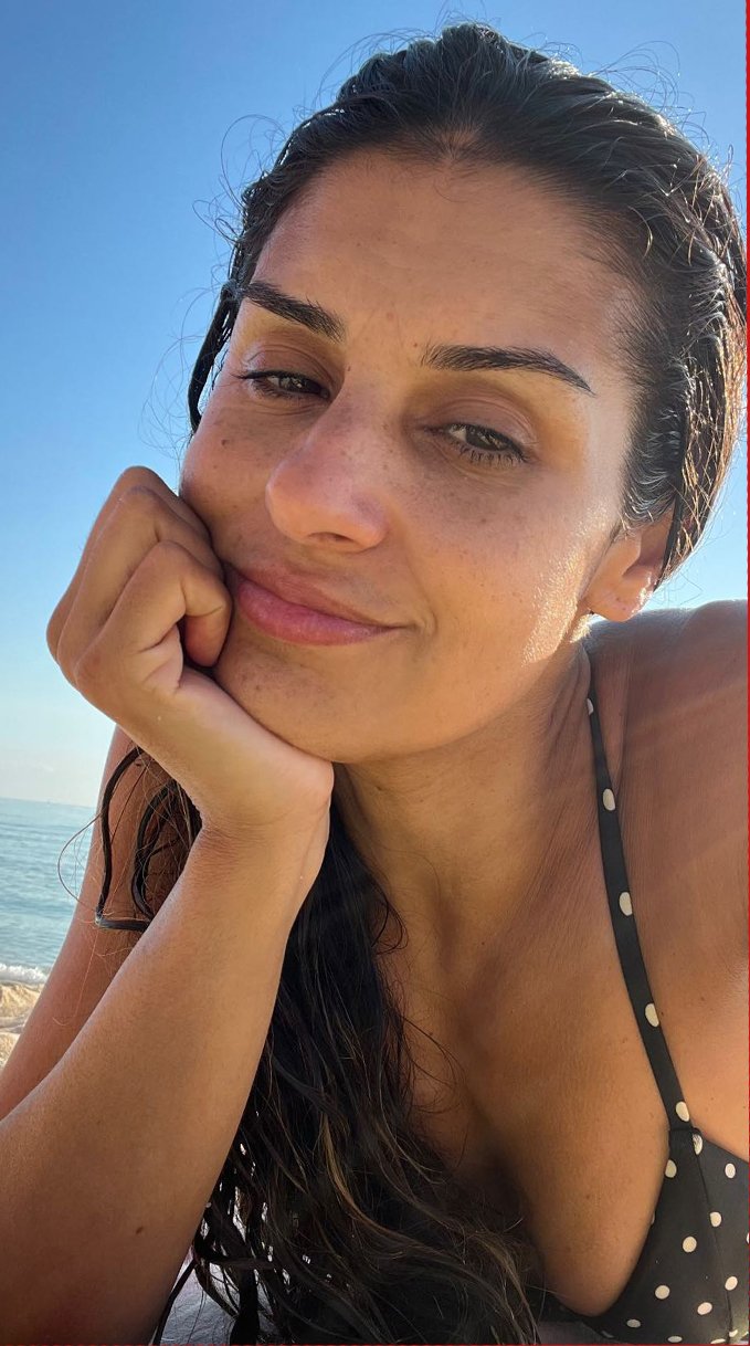 Manuela #5hup25di