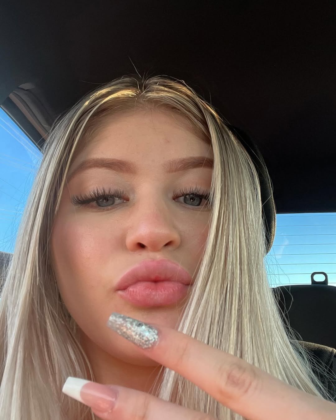 Loirinha linda foi vazada #5NhDM6vx
