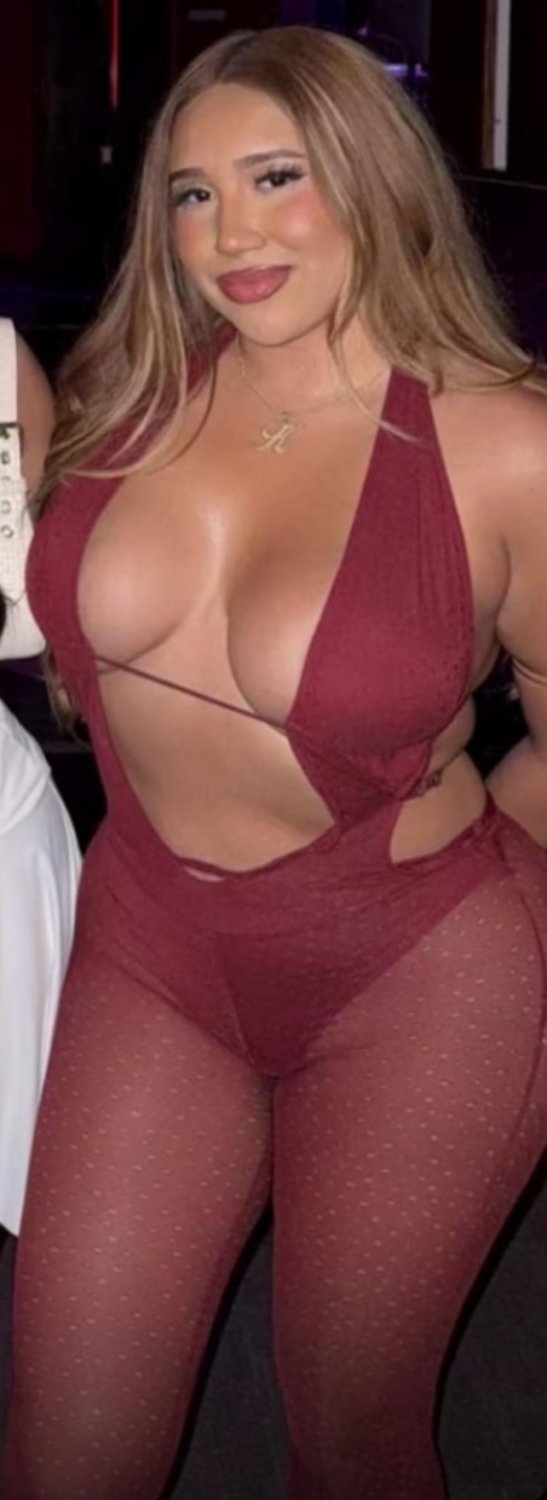 Thick petite huge ass latina slut loves showing off her perfect body.. cover her in cum #5qtQ6D7f