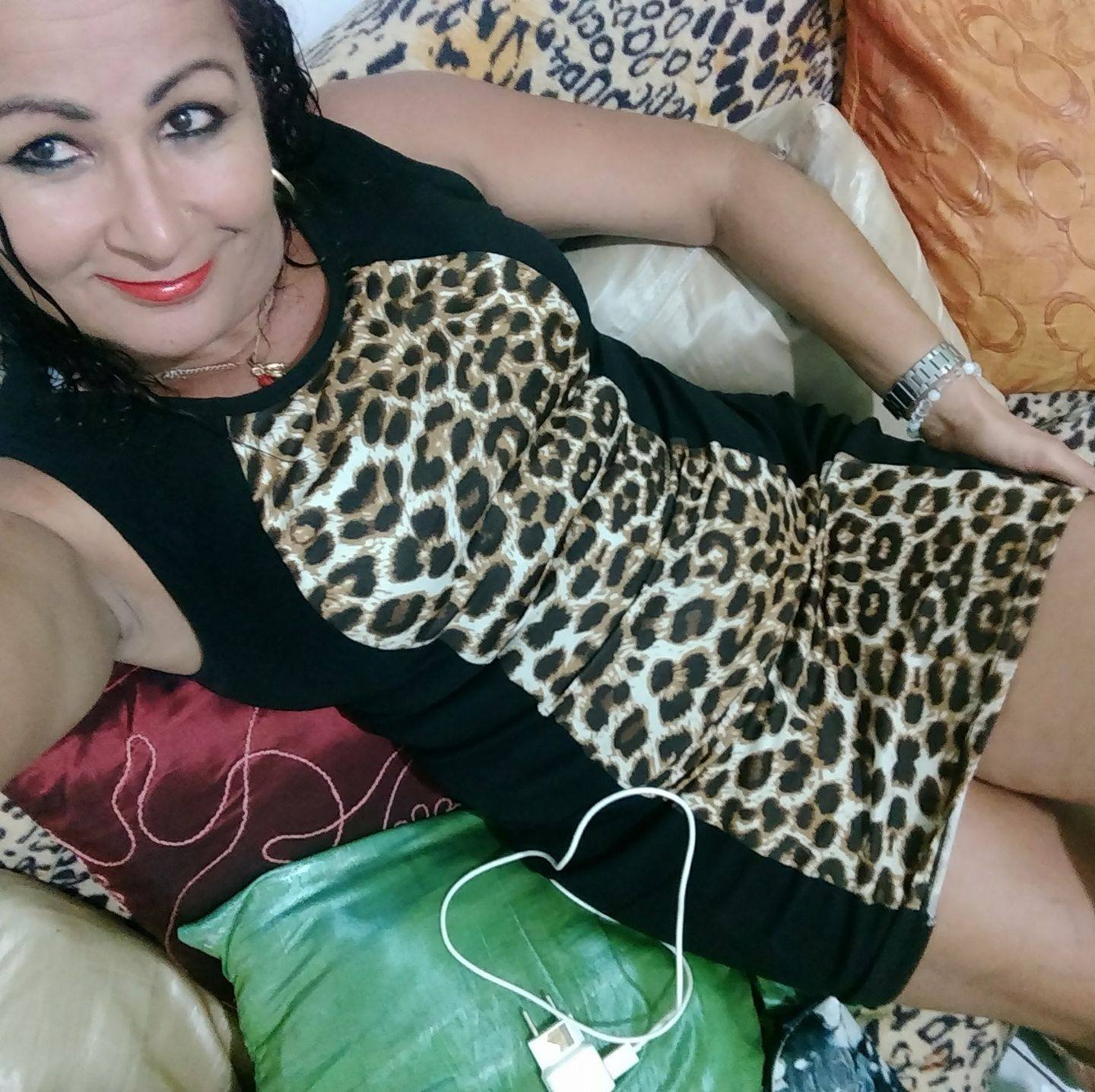 Carlinha Santos #5ta6UmmR