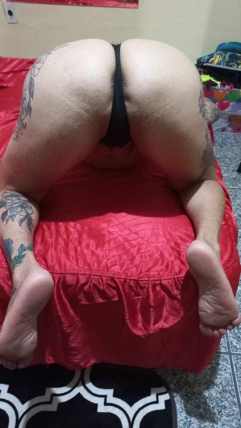 Esposa baixa renda #6i5WjVpJ