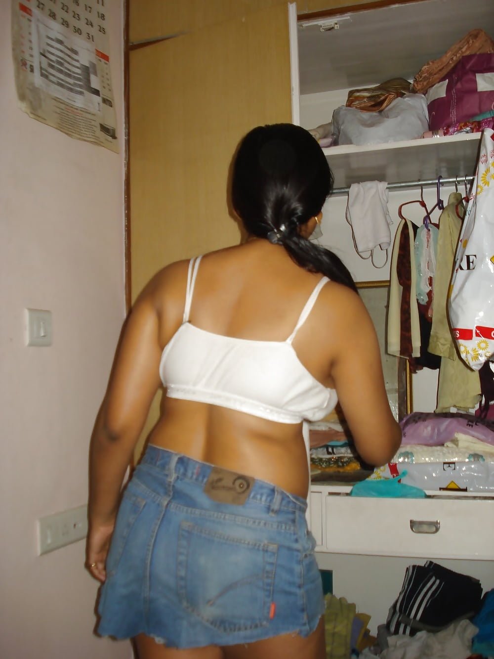 Desi bhabhi solachna exposing at home after the match #6ptKI047