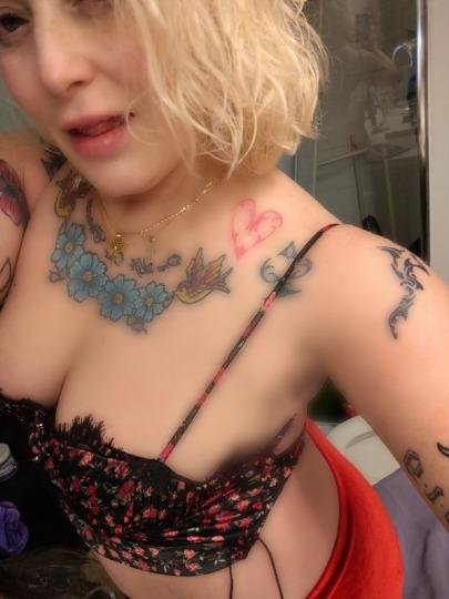 39 year old bust blonde Holly escort in San Diego #76YHBwGK