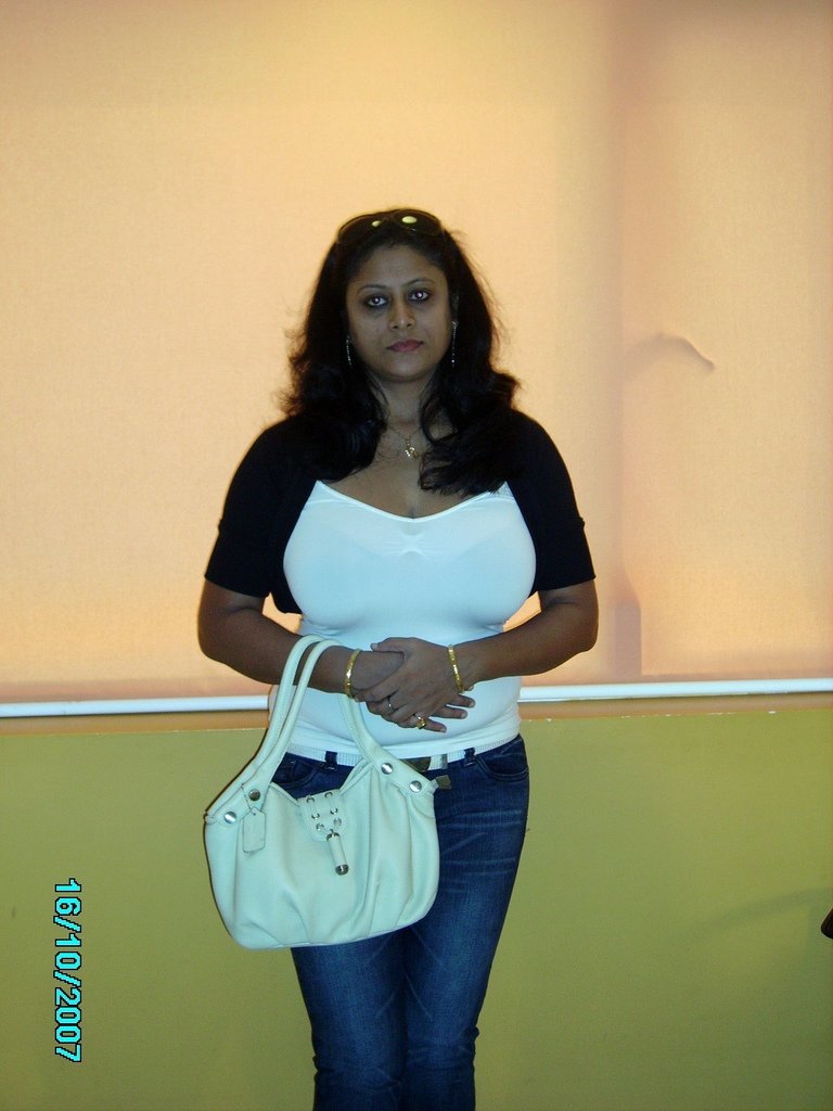 Mom's friend exposing her assets #87opCt1E