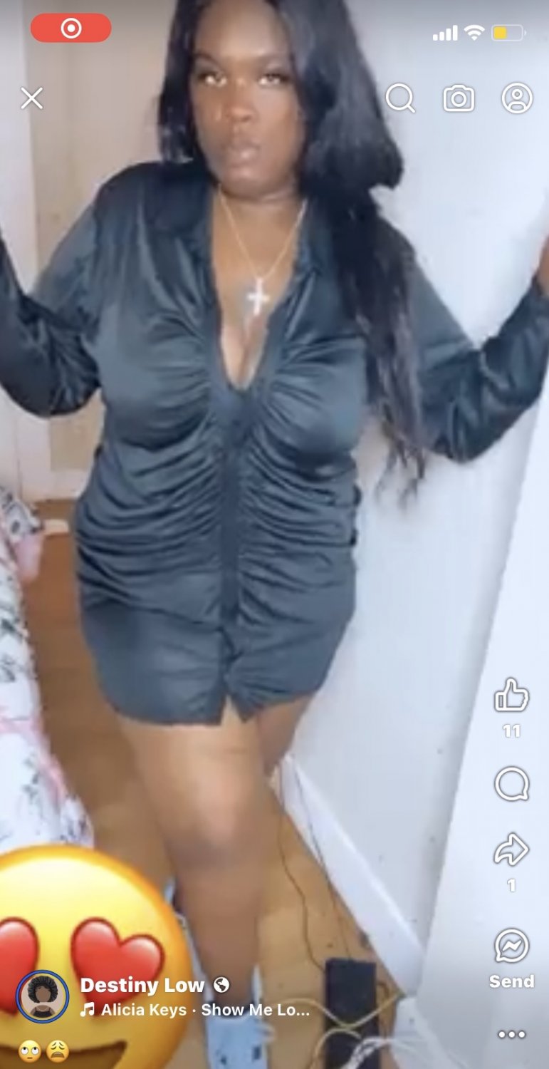 Destiny from schenectady NY aka bowdownbitch96 on snap #8aXfTkqc