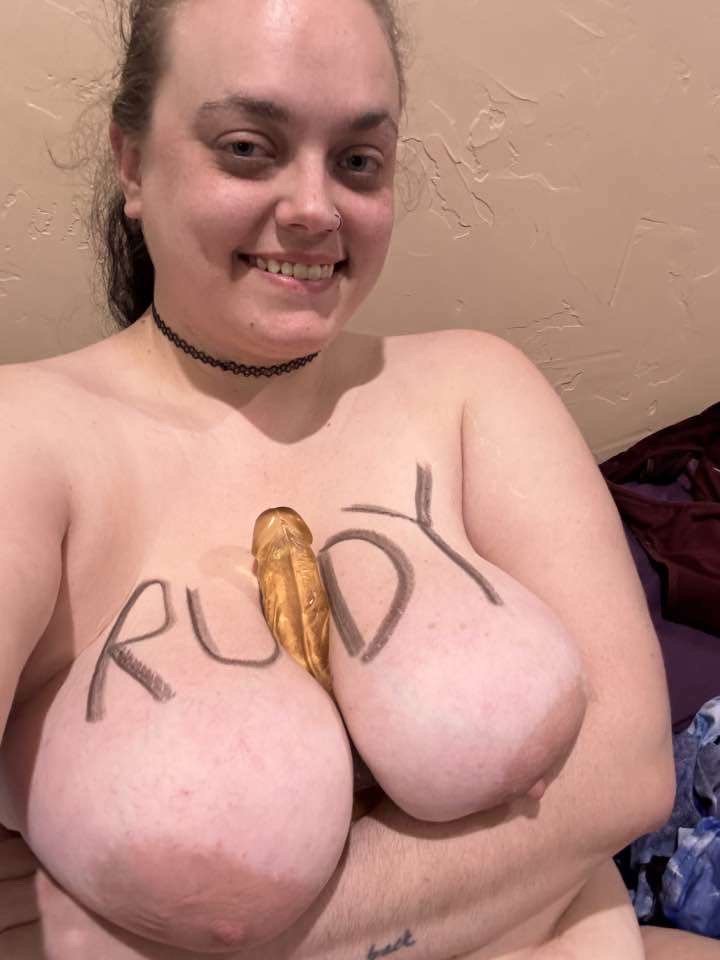 Fat pig loves being humiliated #8EkA6K73
