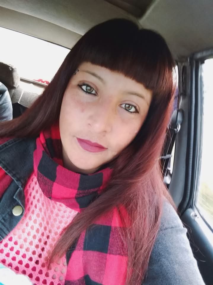 Trola de varela naty #8XGVsxSO