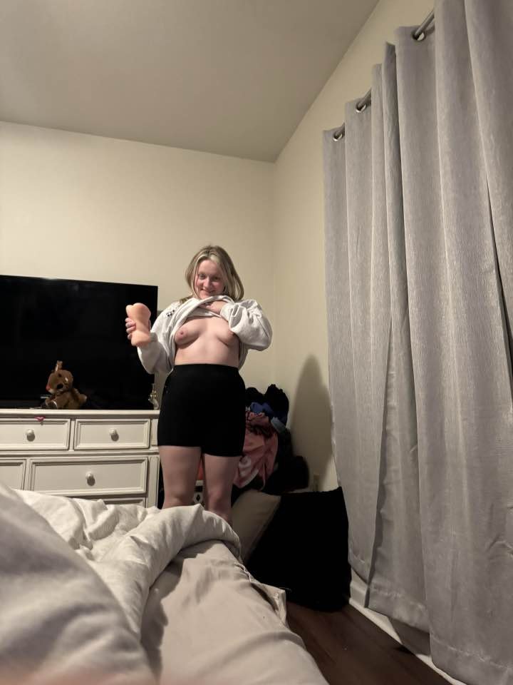 Ashley, 24 year old Slut Mom from Georgia #8yVBUqb9