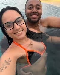 Casal #9imfUSN9