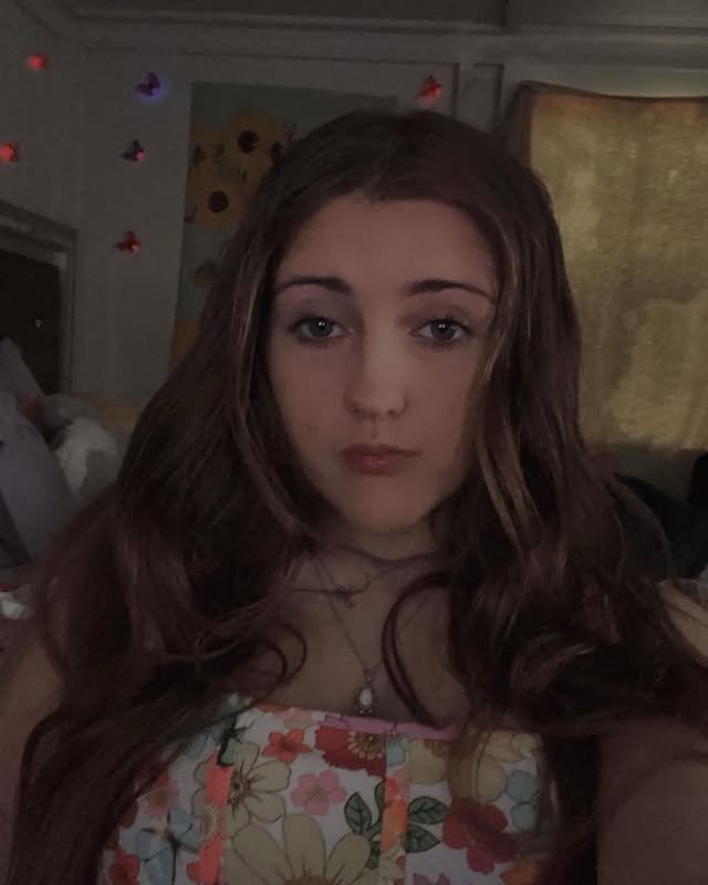 Cute petite teen #9Vu6At72