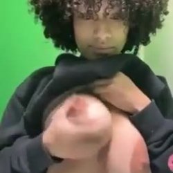 Those pepperonis !! She’s perfectly thick and sexy! 🤤