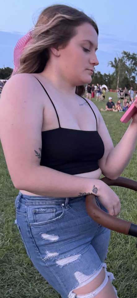 Ashley, 24 year old Slut Mom from Georgia #A32oGucb
