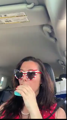 sexy milf vaping slut american glasses #BFQDtySL