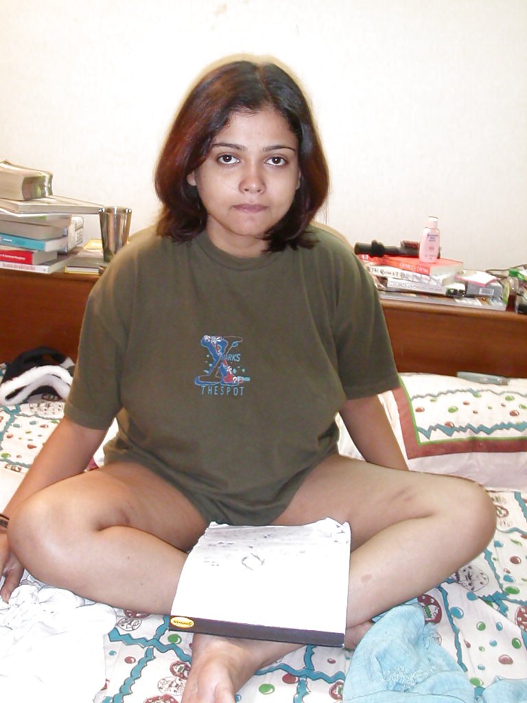 Plumpy Hyderabadi Muslim babe #bsEtIZRw