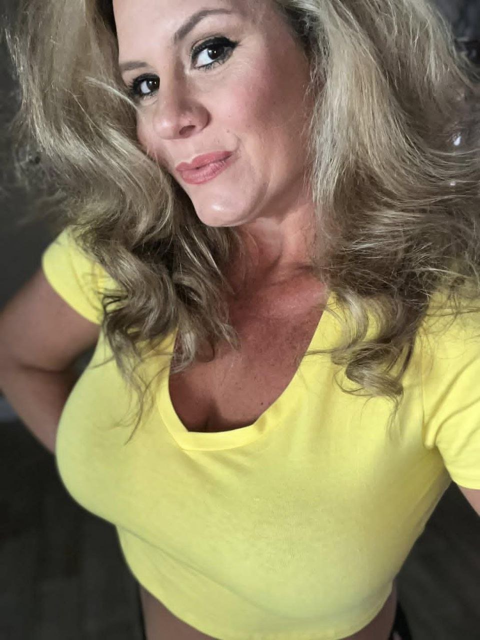 HotWife #CCqTYdiV