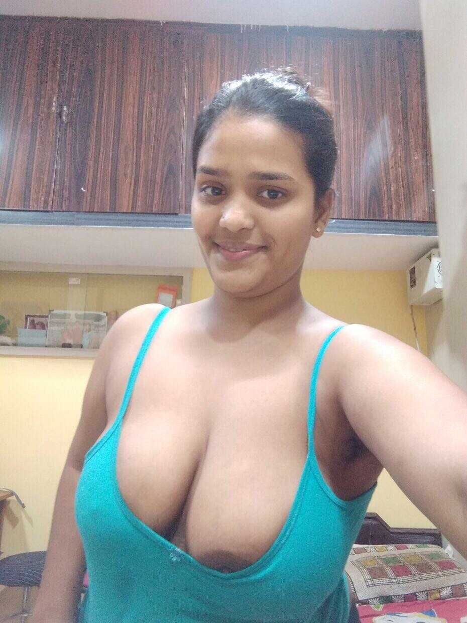 Mangalore plumpy babe with big melons😋 #CKXKrm85