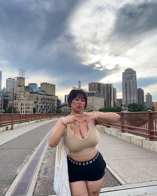 Sexy busty ABG teen Keziah #CokvQ8z4