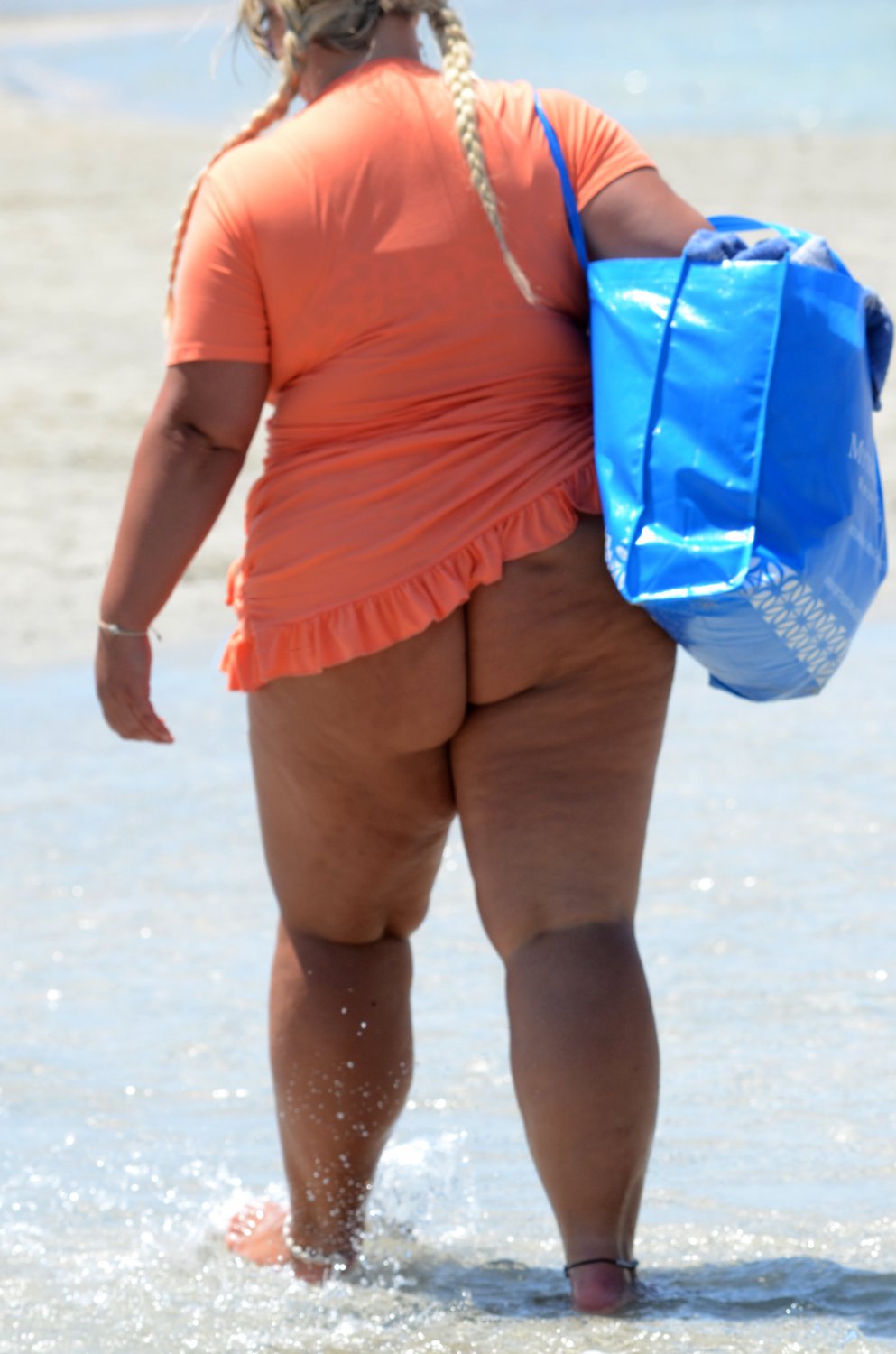 beach voyeur... #cqNhuOYD