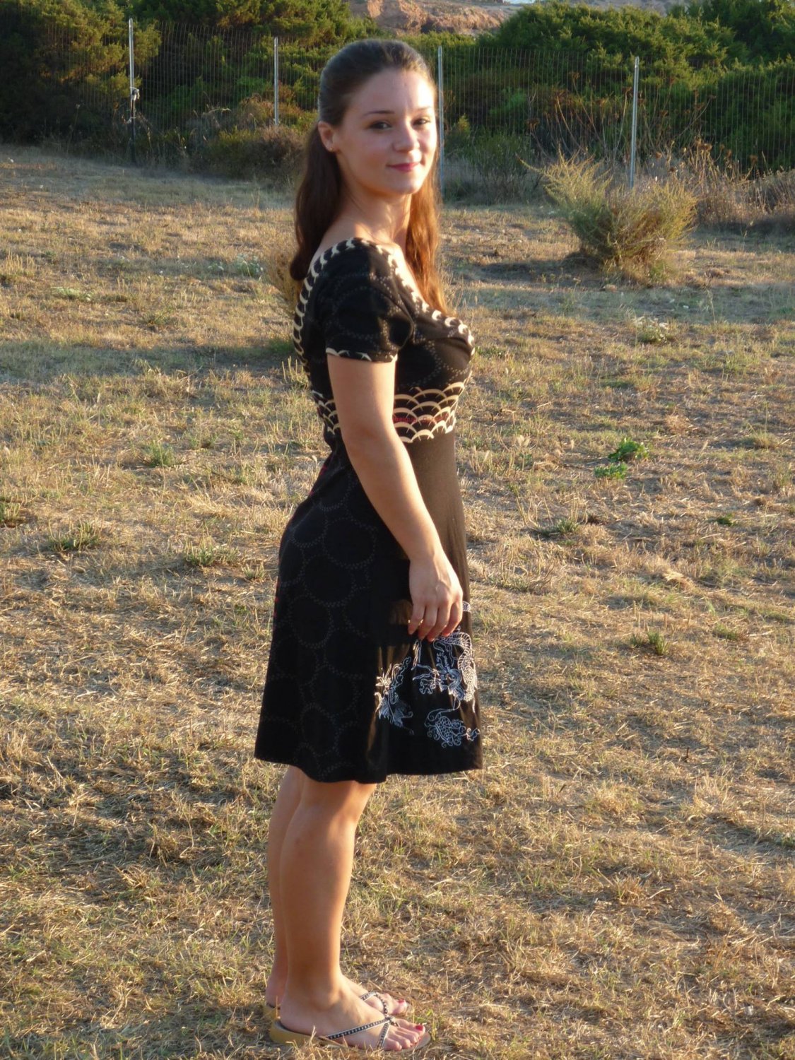 Valentina #cxES9gkU