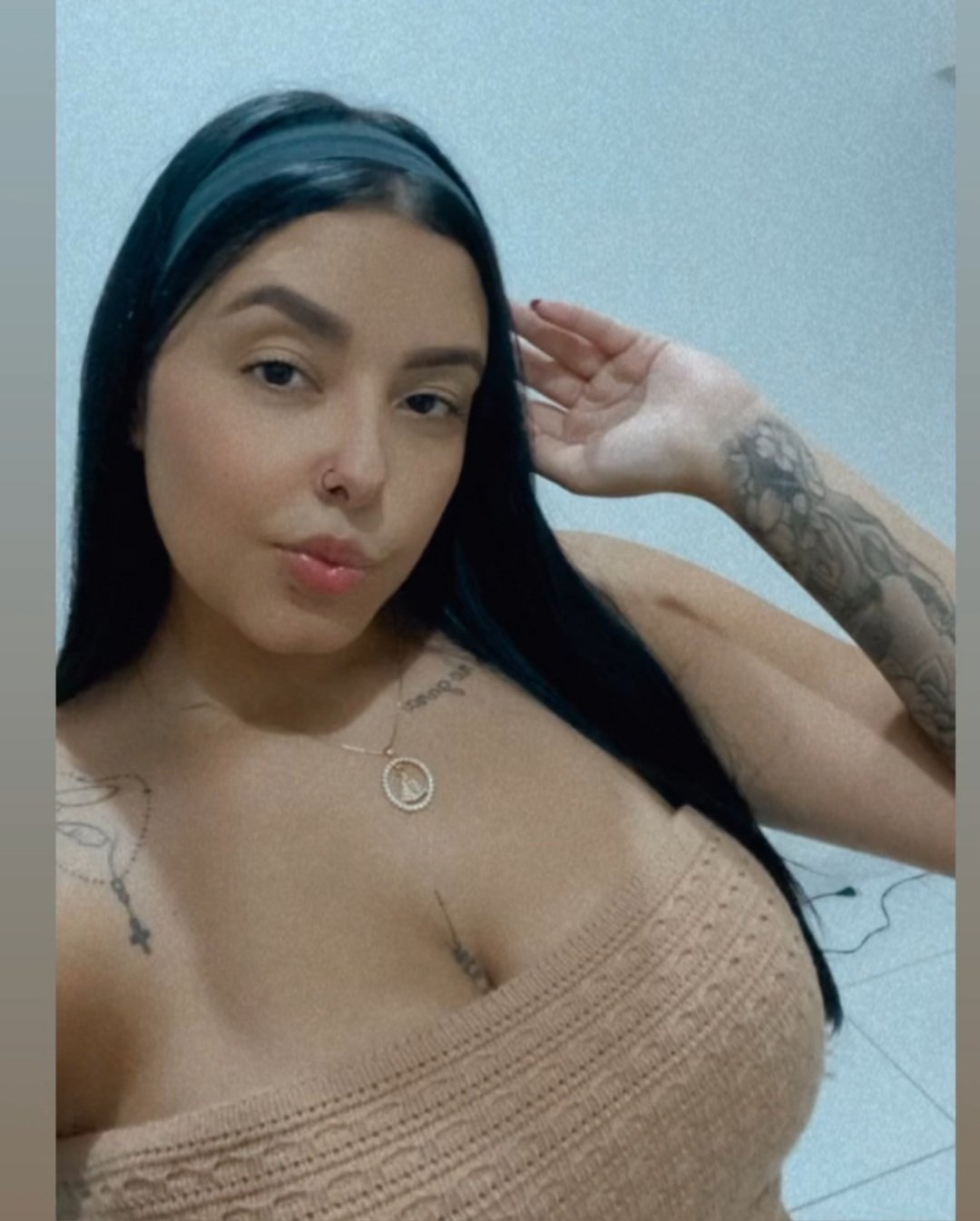 Gostosa alguém sabe o nome? #d7BX2RCo