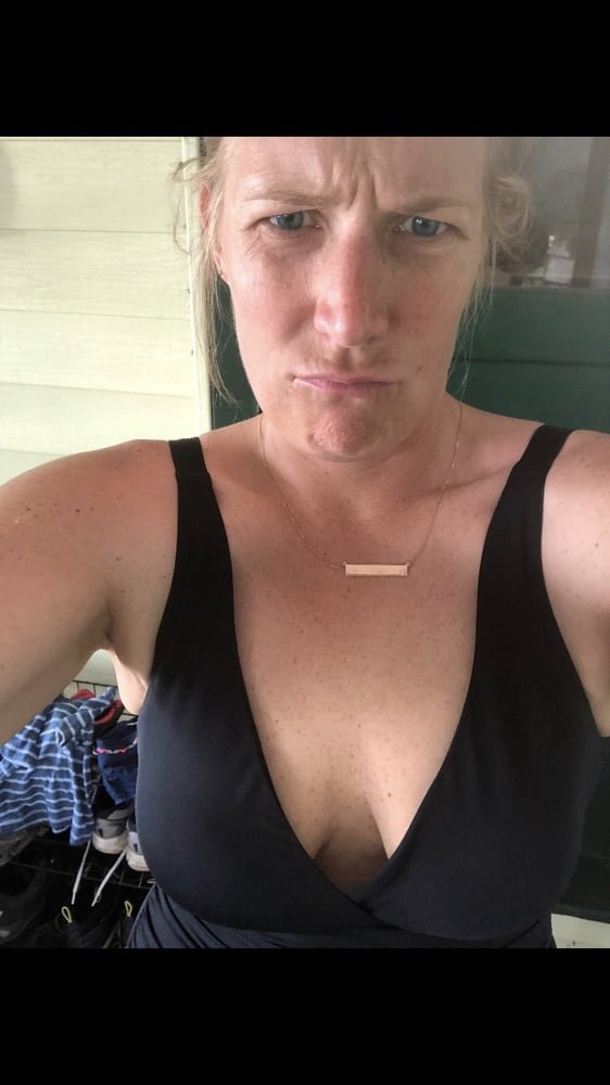 Blonde MILF #D9kG8hDi