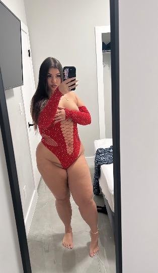 white girl wit some ass playing with pussy #dIzwcfE3