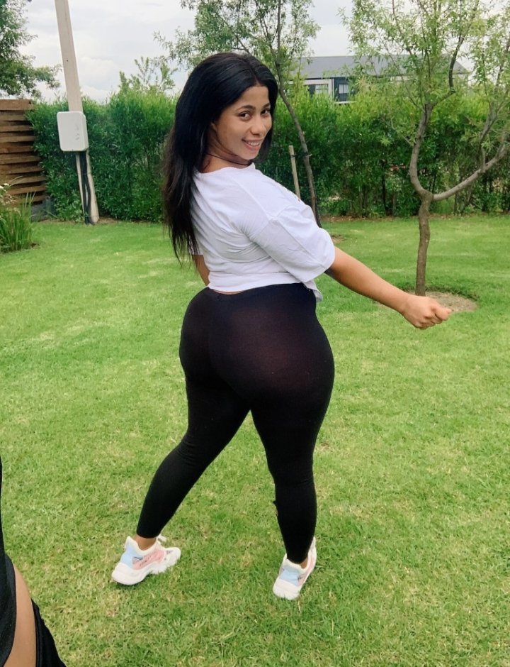 CurvyDesire1 #DSmEC5Og