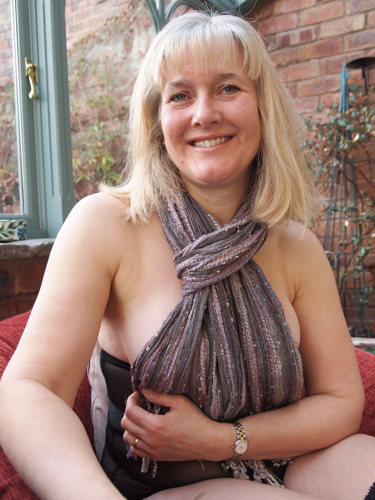 Beccy #e76PxDGS