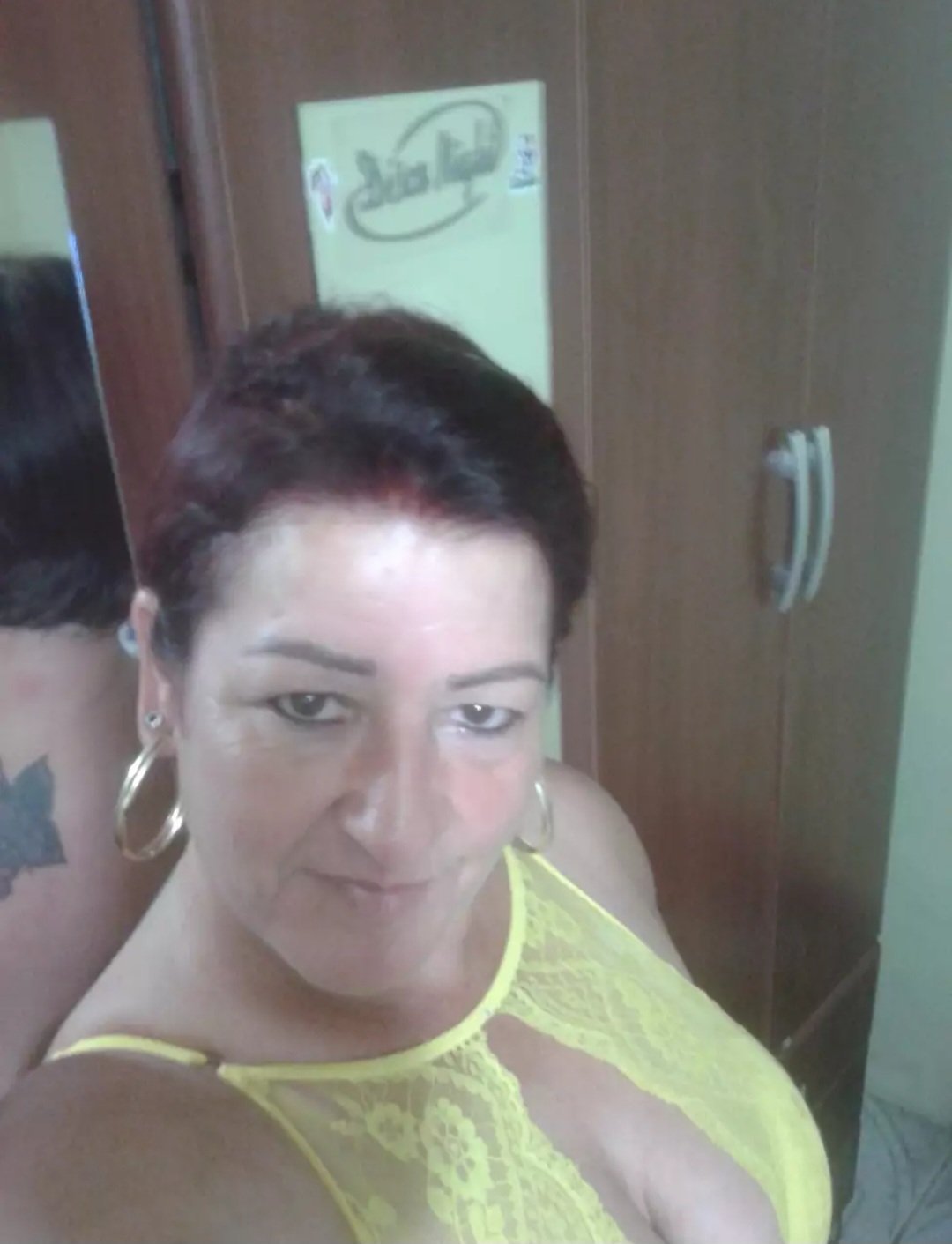 Mais uma esposa de corno #e7zsWxrO