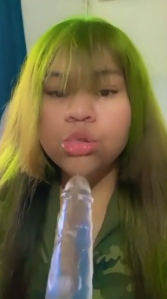 Shows Her Mouth & Uses It !! | Sᴘɪᴛ GɪGɪ | 🥵Ahegao Sluts #11 #F2U3Nm4e