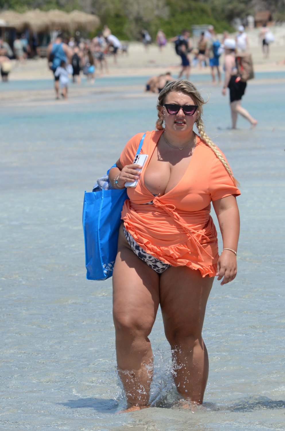 beach voyeur... #fdo5im7J