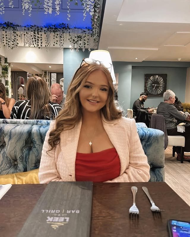 Sexy busty snowbunny teen Abby #FJHByZgw