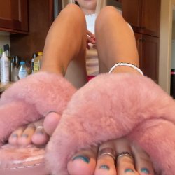 Blond soles
