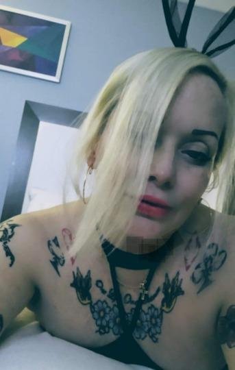 39 year old bust blonde Holly escort in San Diego #FOW3WgU6