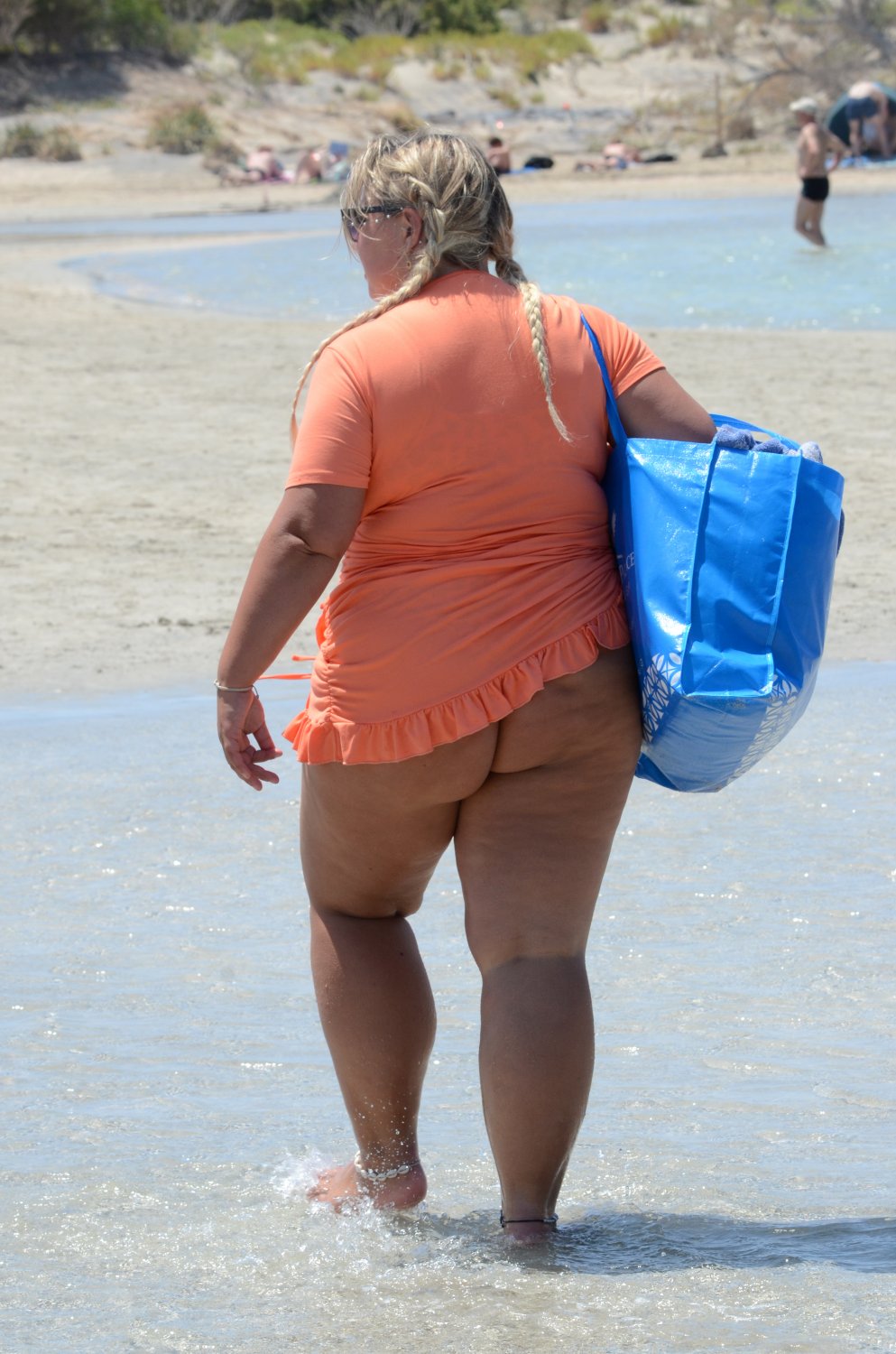 beach voyeur... #fTmpCIpA