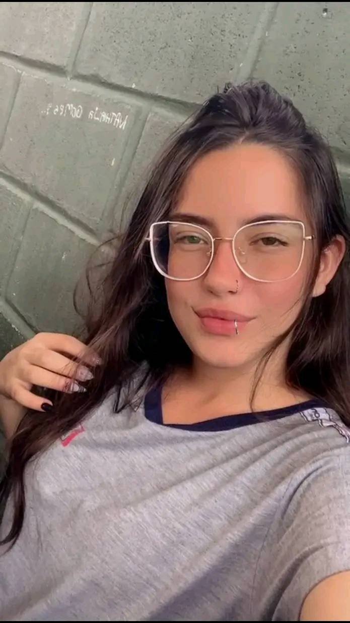 Namorada de seguidor Novinha branquinha peituda gostosa safada peitos tits ass gf nudes webslut #fVguYx1C