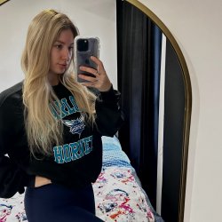 Grab my waist or pull my hair