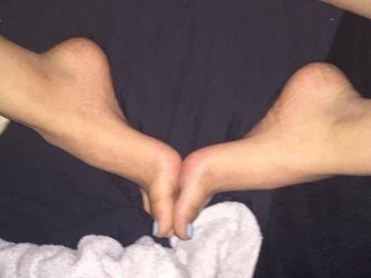 Pretty pussy and feet latina dani #HDiLEc25