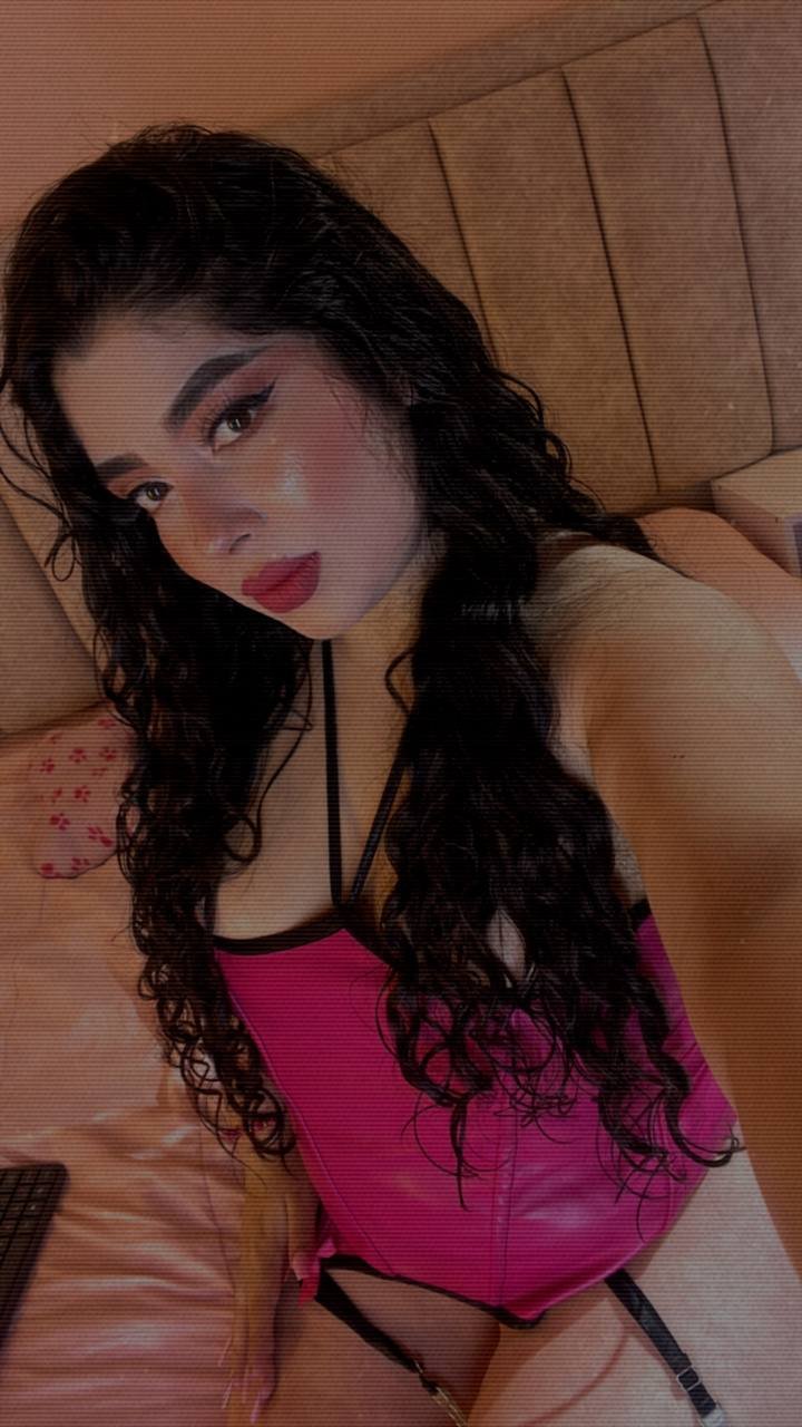 you can't imagine what my ass wants to show and do to you, come and find out... #hObJ4kJt