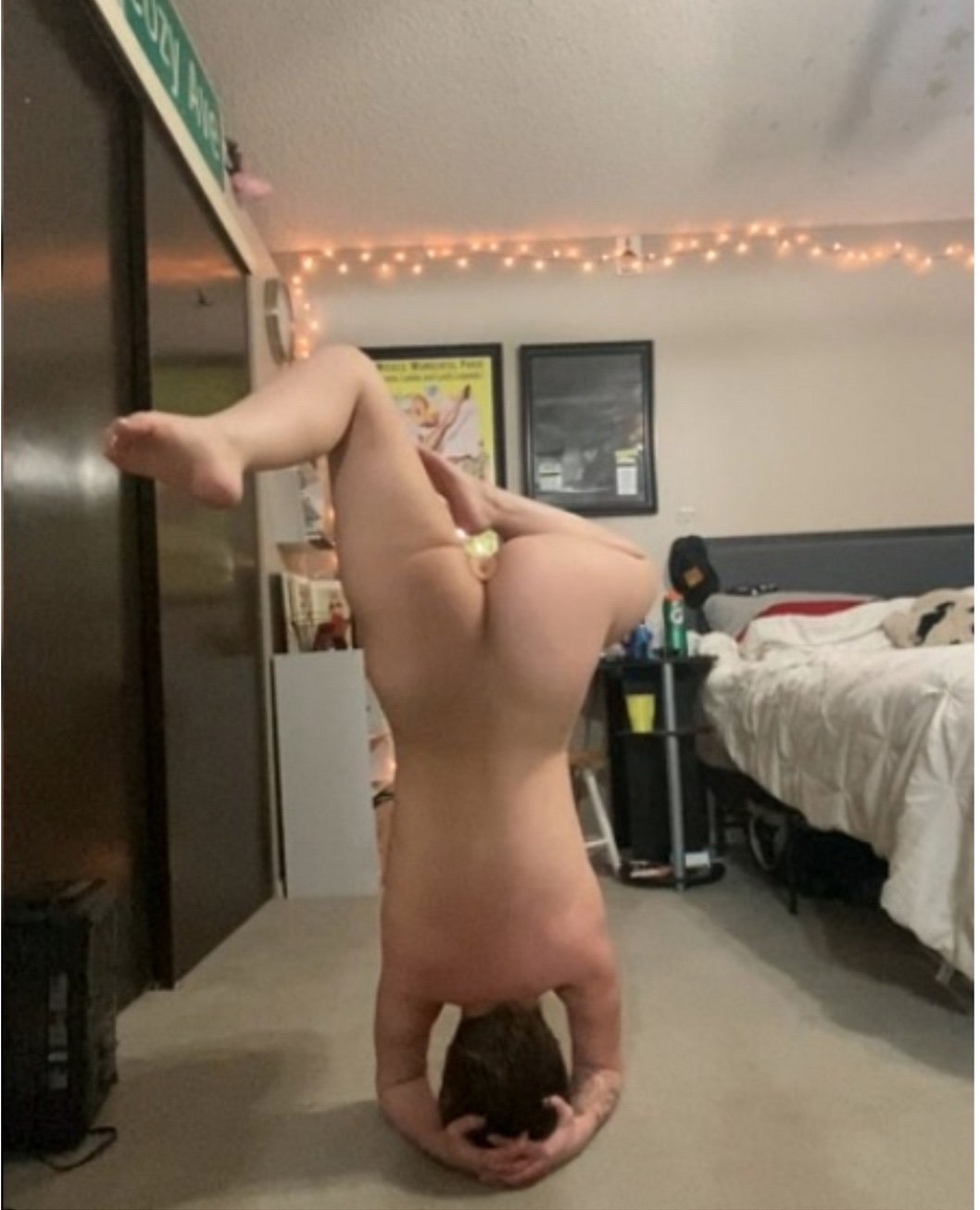ipkefrkc Shannon H Gets Her Ass Plugged #iPkEfrKc