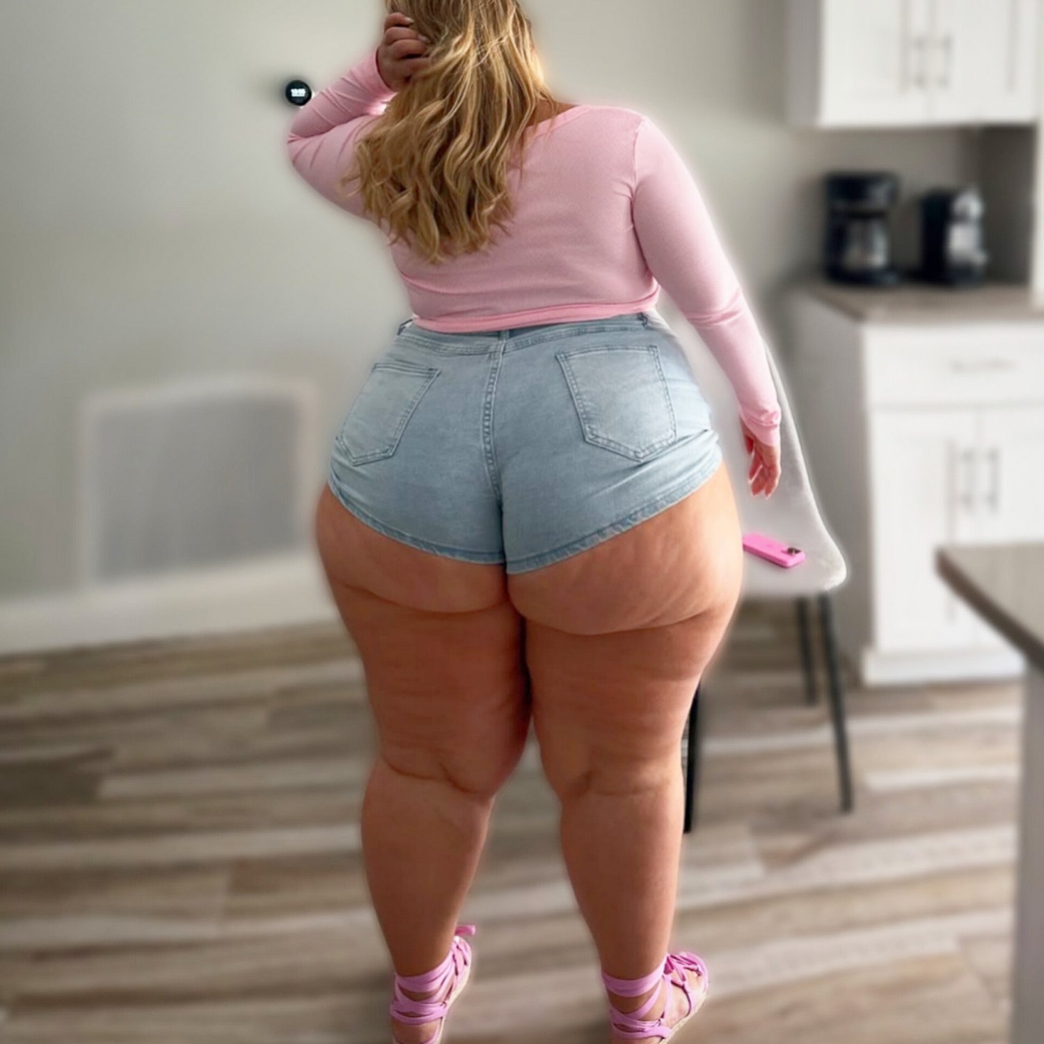 ThickButt #iQ3WWBpG