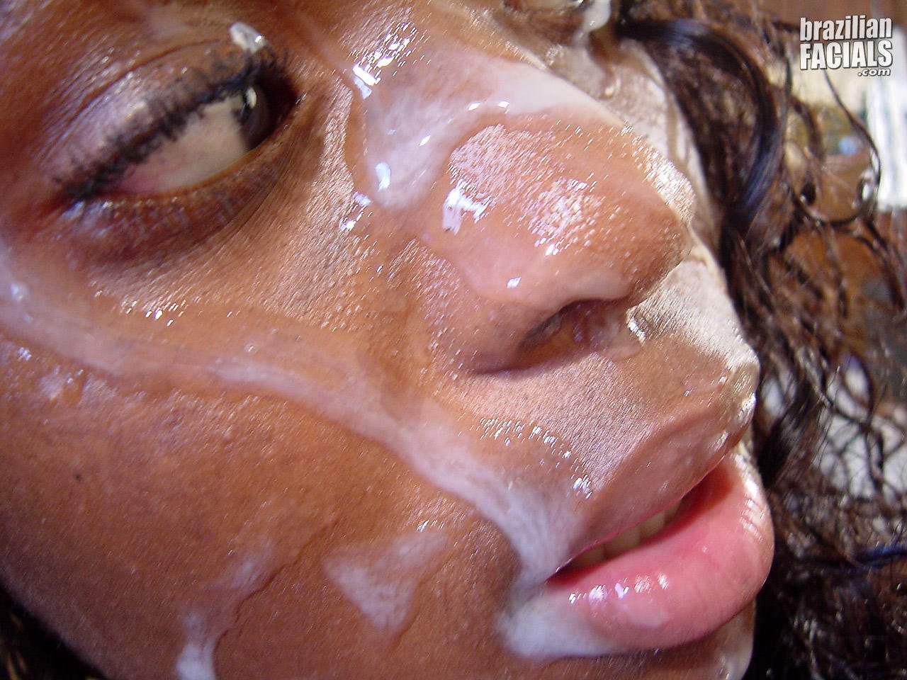 Tabata - Brazilian Facials #IvT1dhCb