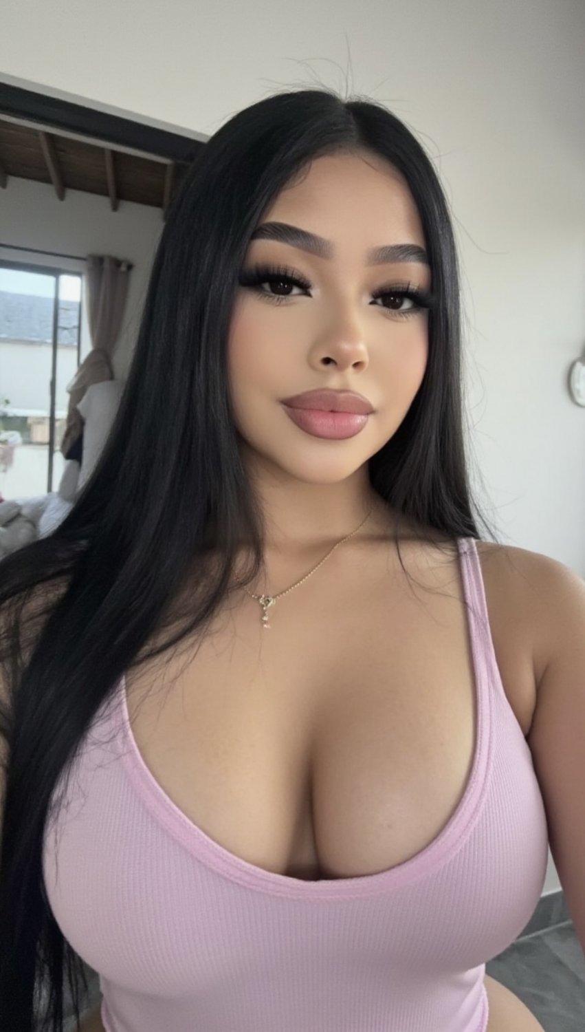 Juicy Hot Latina Drains Balls #j32wuVAf